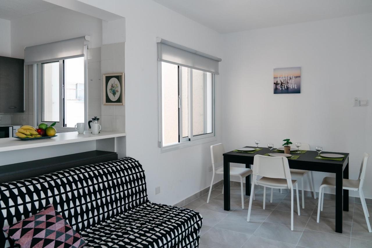 Apartmán Seasunlove Apt. Larnaca Exteriér fotografie