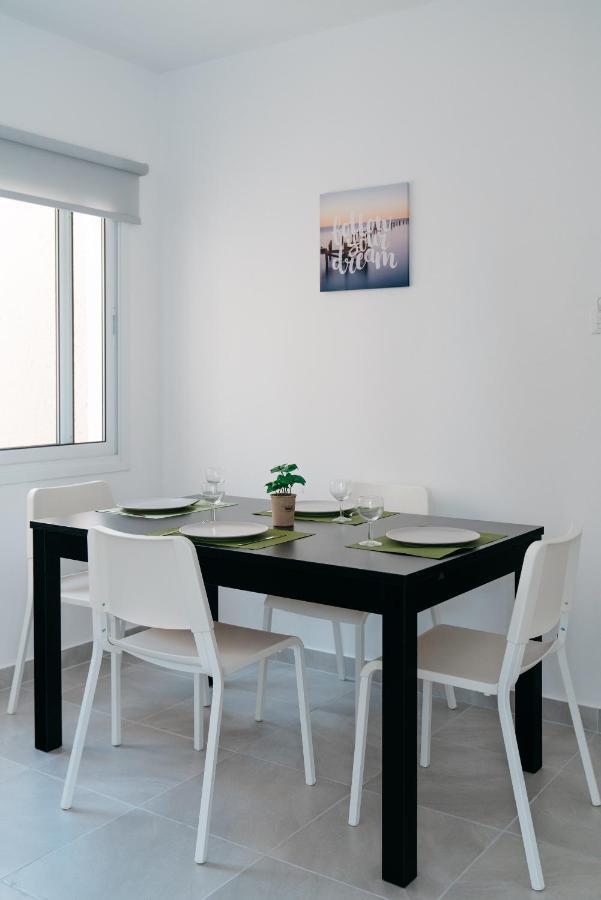 Apartmán Seasunlove Apt. Larnaca Exteriér fotografie